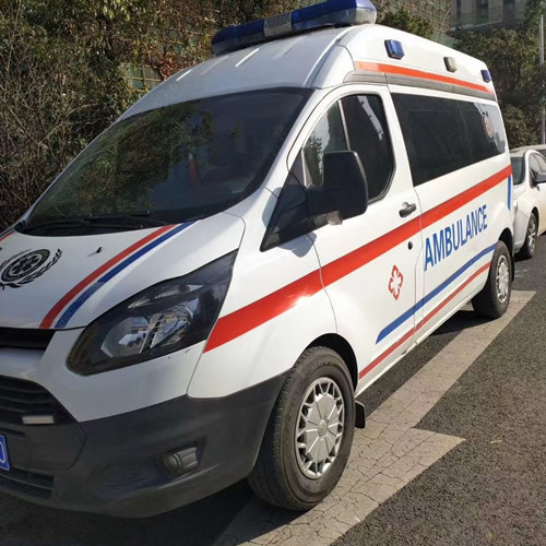 佳木斯品质救护车出租,为您的健康出行负责